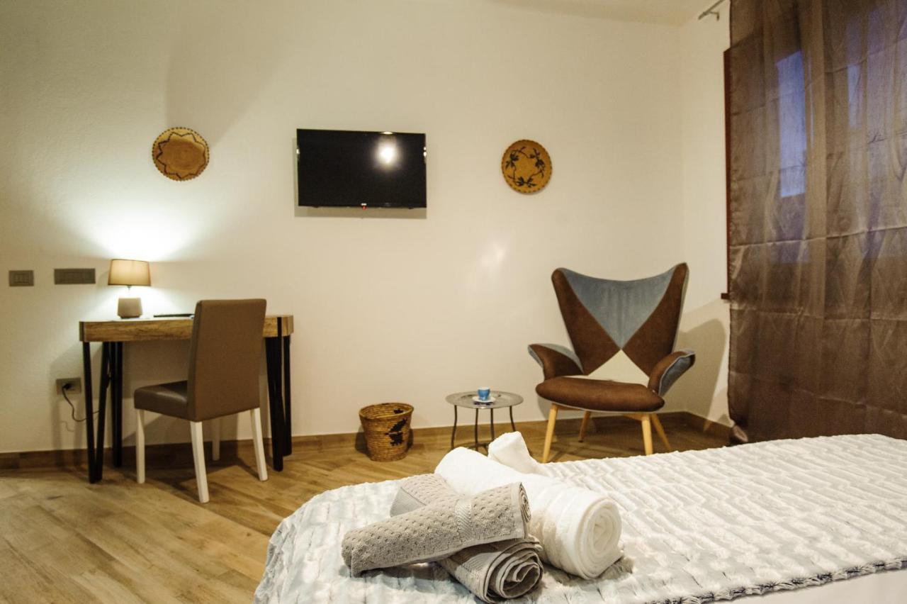 Ricocco Bed & Breakfast กัสเตลซาร์โด ภายนอก รูปภาพ
